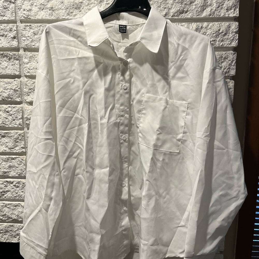 SHEIN White Casual Button Down Shirt